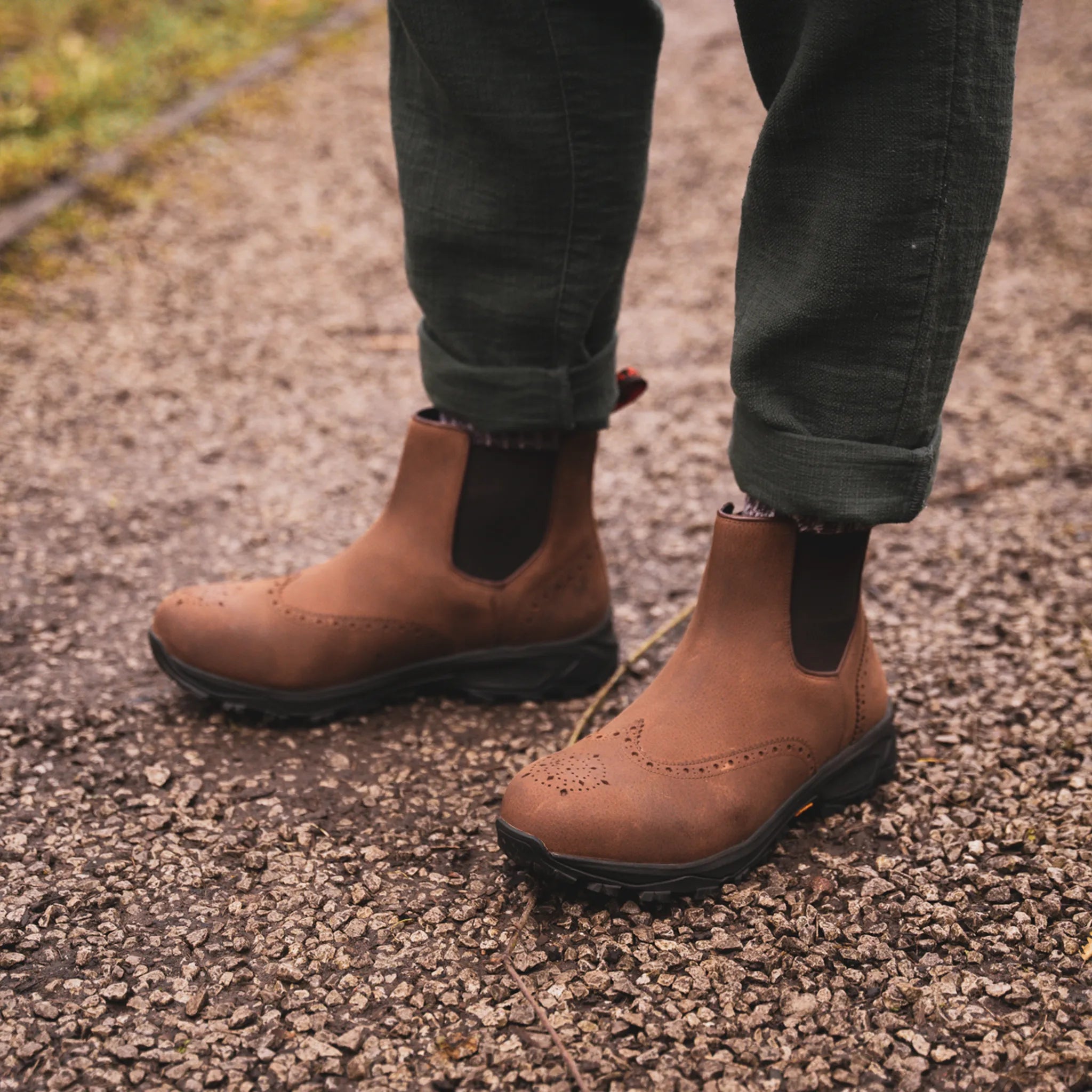 MALHAM // ACACIA DISTRESSED-Men's Outdoor
